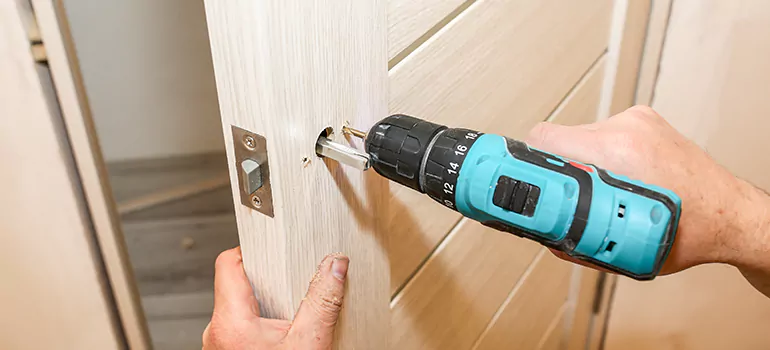 Old Door Knob Repair in Royal Palm Beach, FL